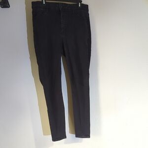 Ava & Viv Black Skinny Jeans with Sleek Fit